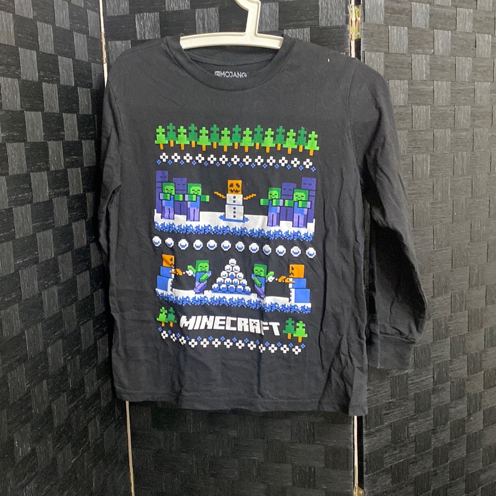 Boys large Minecraft Long Sleeve shirt
